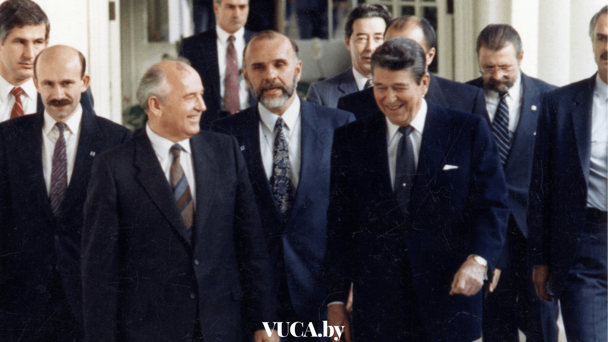Как стать переводчиком президента